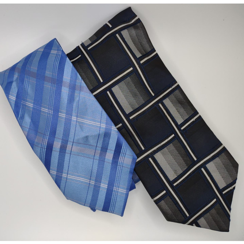 Frasi and Claiborne set of ties